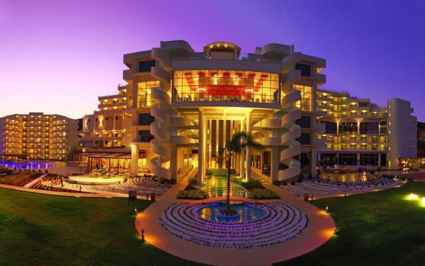 ELYSIUM RESORT & SPA