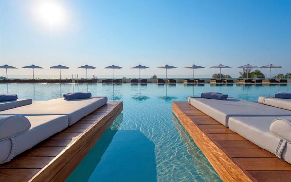 GENNADI GRAND RESORT