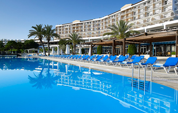 AMILIA MARE BEACH RESORT